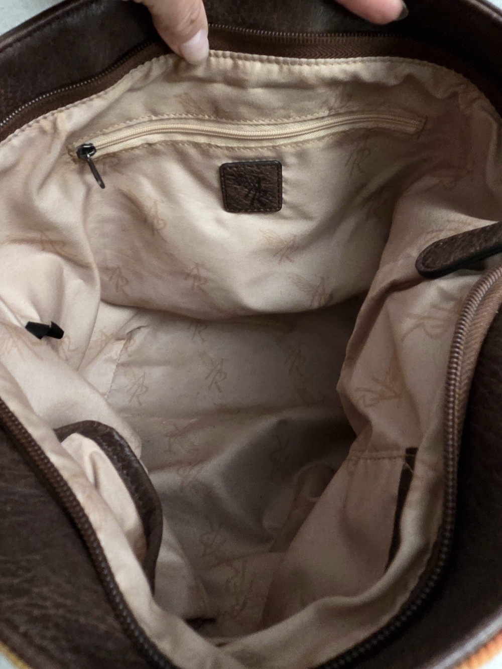 Angel Ranch Conceal Carry Purse - Picture 3 of 8